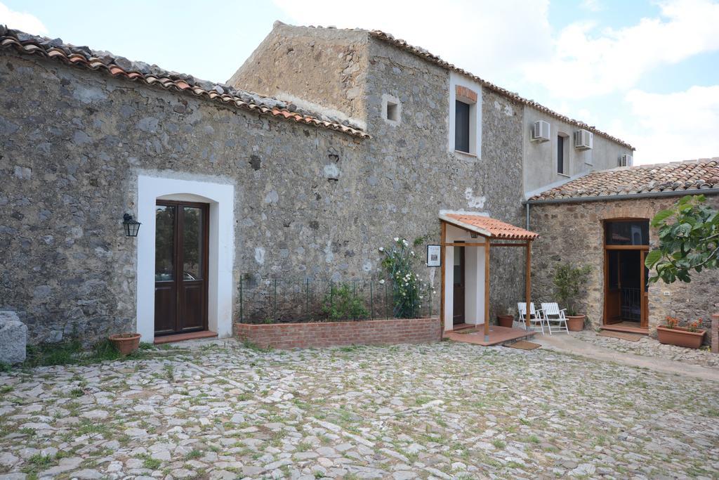 Scillato La Ferula住宿加早餐旅馆 外观 照片